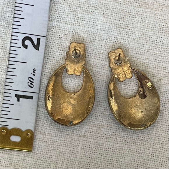 VTG 80’s 90’s Elegant Black and Gold Tone Earrings - Picture 4 of 4